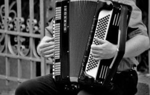 Aprende acordeón gratis con estas apps